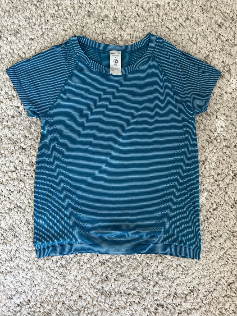 Athleta Momentum Seamless Short Sleeve Top Medium Blue Teal Striped Workout Tee